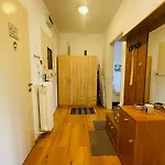 Lovely 2bdr In Center, Wifi & Self-check In